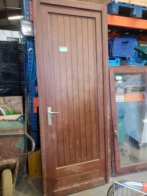 Porte ext&eacute;rieure en bois