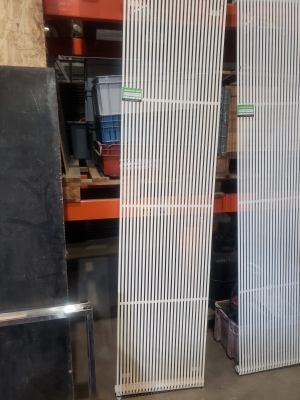 Radiateur tubulaire vertical