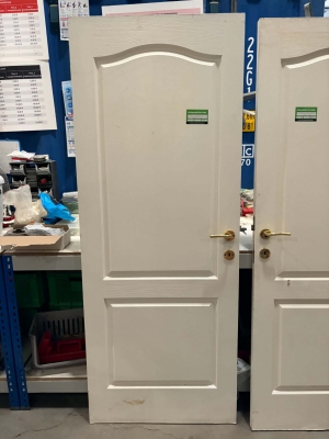 Porte en bois