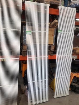 Radiateur tubulaire vertical