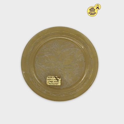 Plat décoratif en albâtre sculpté 🌼