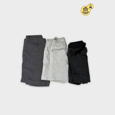 Lot 3 Shorts 🩳 Zara 5 ans