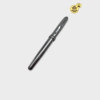 Stylo plume Balmain argenté élégant 