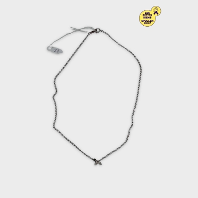 Collier fin avec pendentif trèfle 