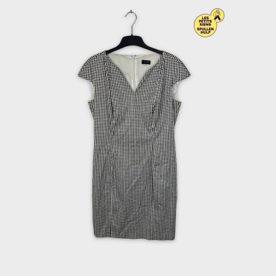 Robe Armani jeans noire blanche motifs graphiques 4XL/48/20