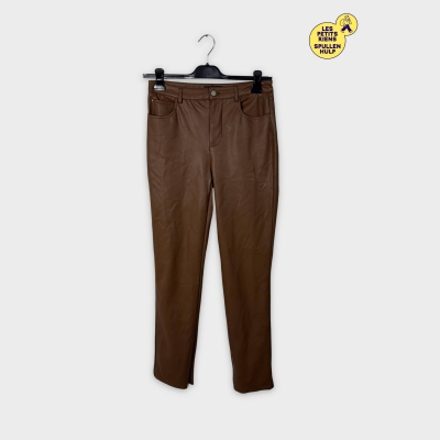 Pantalon simili cuir marron Guess