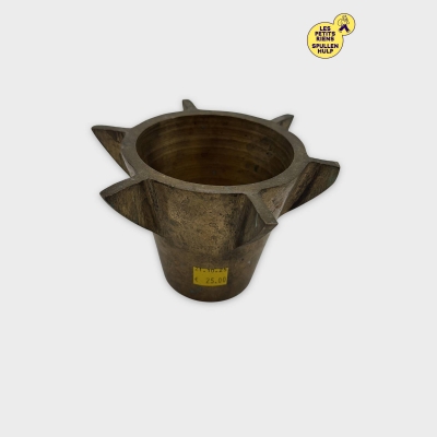 Mortier en bronze massif design original - Bon état