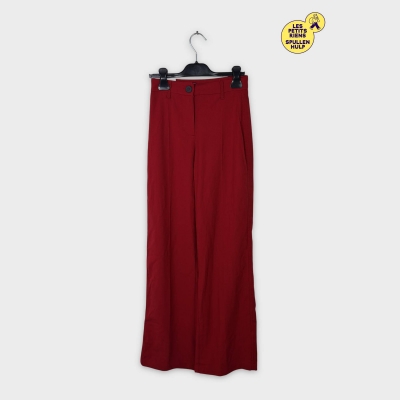 Pantalon Tailleur Rouge Bershka Taille 32 Neuf avec Étiquette