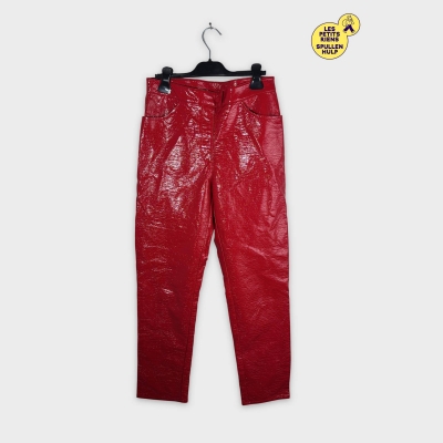 Pantalon enduit rouge Monki taille M 38 effet vinyle