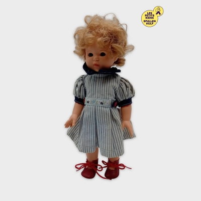 Poupée Vintage Robe Rayée Bleue Et Chaussures Rouges Taille Unique
