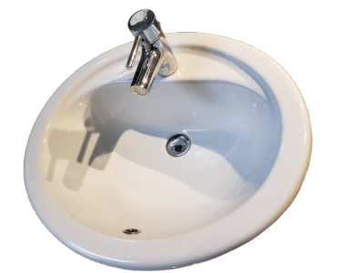Évier avec robinet et siphon
