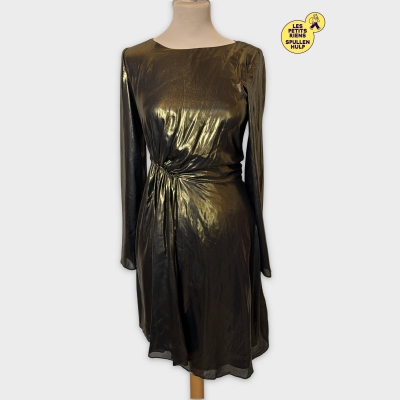 Robe noire brillante 🛒