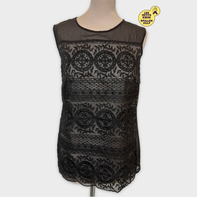 Top dentelle noir Mango 🛒