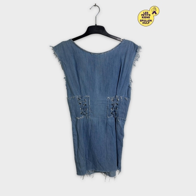 Robe Zara en jean bleu clair customisée 🛒