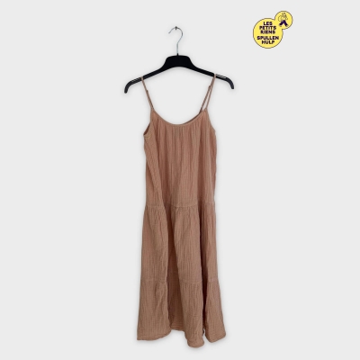 Robe d'été Vero moda rose pâle à bretelles 🛒