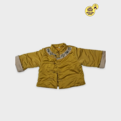 Veste matelassée jaune moutarde brodée style asiatique Mango 5 ans 👘