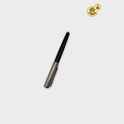 Stylo plume Azzaro Paris argenté noir - Écriture élégante