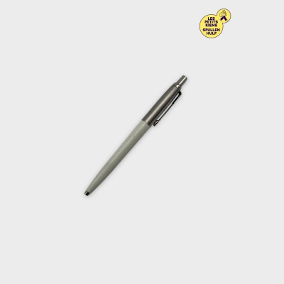 Stylo Parker Vintage corps blanc et capuchon métal