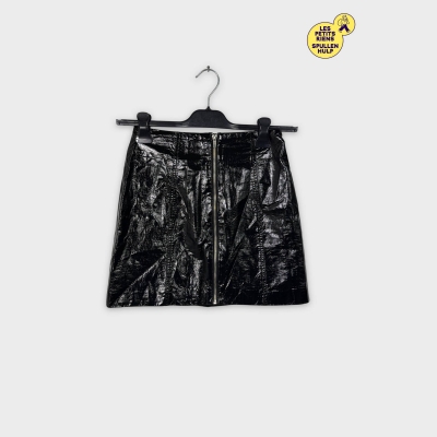 Jupe courte noire vernie Forever 21 S