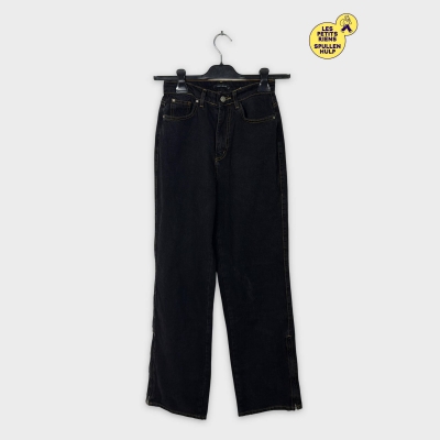 Jean noir Trendyol coupe droite - Taille 36 S 👖