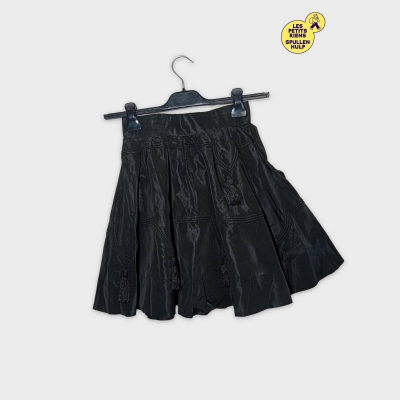Jupe Courte Noire &Eacute;vas&eacute;e Pompons Xs - Style D&eacute;contract&eacute; Chic