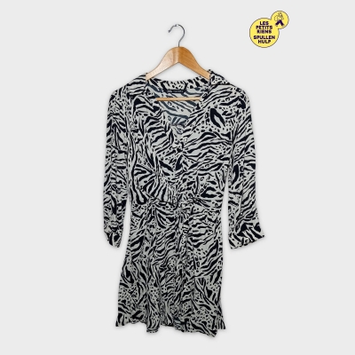 Robe Zara Imprimé Zèbre Noir Blanc Manches Longues L