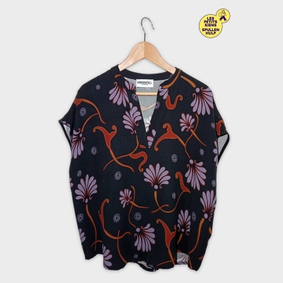 Essentiel Antwerp Haut Noir Imprimé Fleuri Violet Manches Courtes L