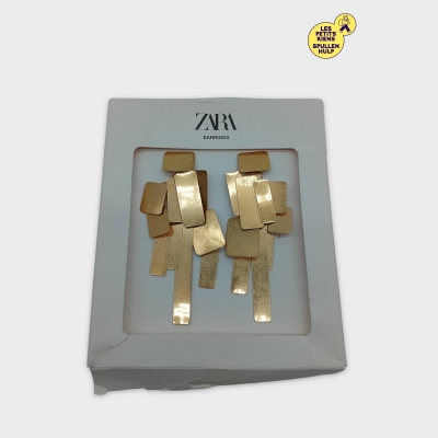 Boucles D'oreilles Pendantes Rectangulaires Dorées Zara M