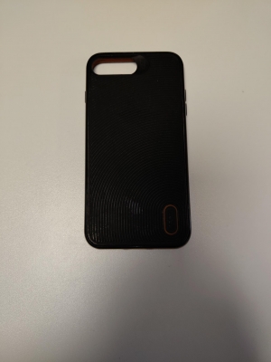 Iphone 8 plus  +  coque 