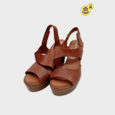 Sandales Compensées Cuir Marron Hush Puppies T.39