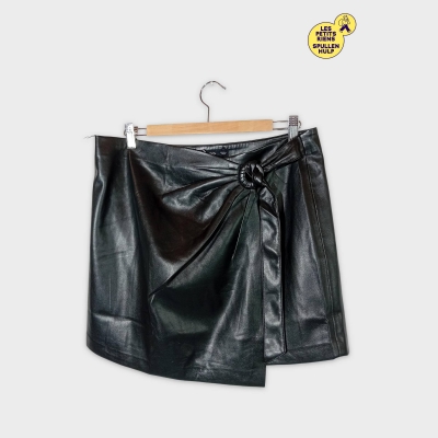 Jupe Courte Similicuir Noir Nœud Mango