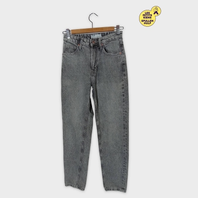 Jean Mom Bershka Gris Délavé