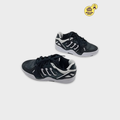 Baskets Adidas Midcity Noires Et Blanches T42