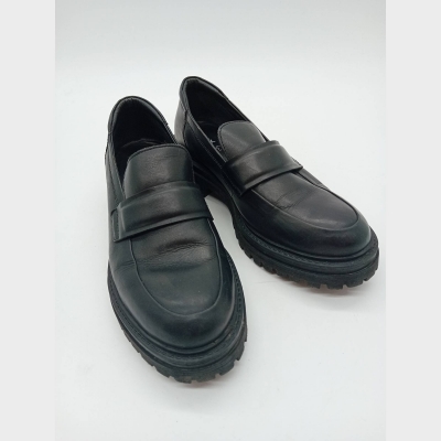 Mocassins Geox Cuir Noir Semelles Crantées 38