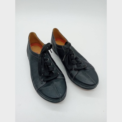 Chaussures En Cuir Noir Clarks Unstructured