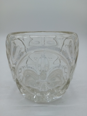 Vase En Verre Moulé Transparent