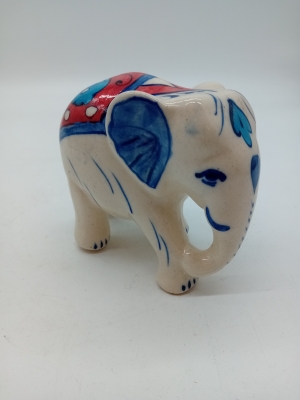 Figurine Elephant En Ceramique Peinte