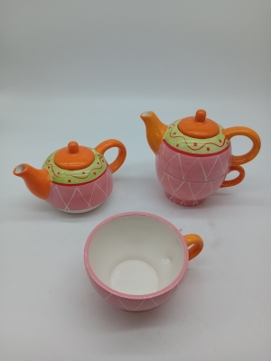 Lot Théière Et Tasses Suzy