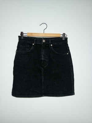 Jupe Courte En Jean Noir Zara