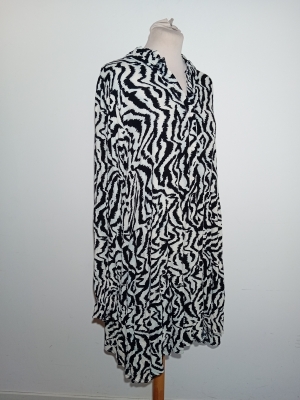 Robe Courte Fluide Zébrée Essentiel Antwerp