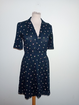 Robe Boutonnée À Fleurs & Other Stories