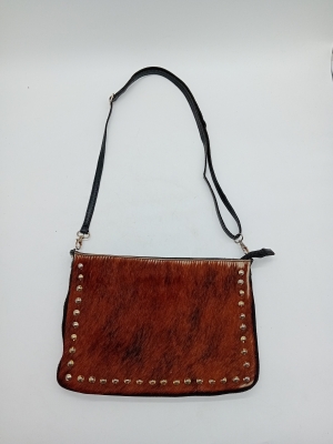 Sac Bandoulière Cuir Et Poils De Vachette Clous