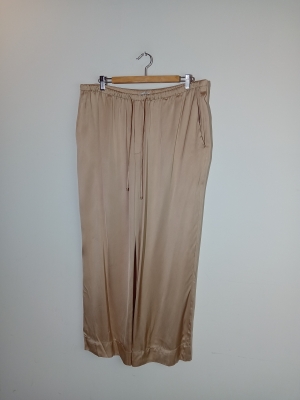 Pantalon Large Satin Beige Zara