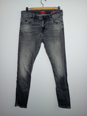Jean Slim Guess Gris Delave W32
