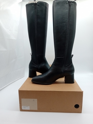 Bottes Hautes En Cuir Noir Unisa