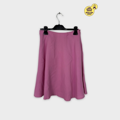 Jupe courte rose Guy laroche M 38