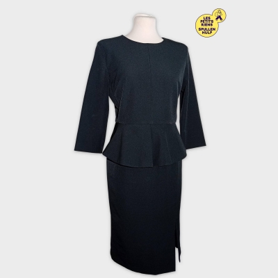 Robe Noire Zara Basic Coupe Ajustée L