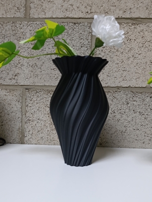 Vase décoratif imprimé en 3D – Forme ondulée