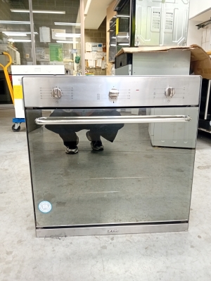 Four encastrable Smeg en acier inoxydable