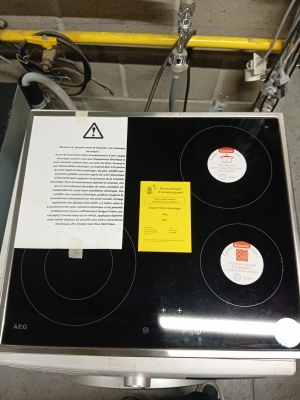 Taque De Cuisson Vitroc&eacute;ramique Aeg